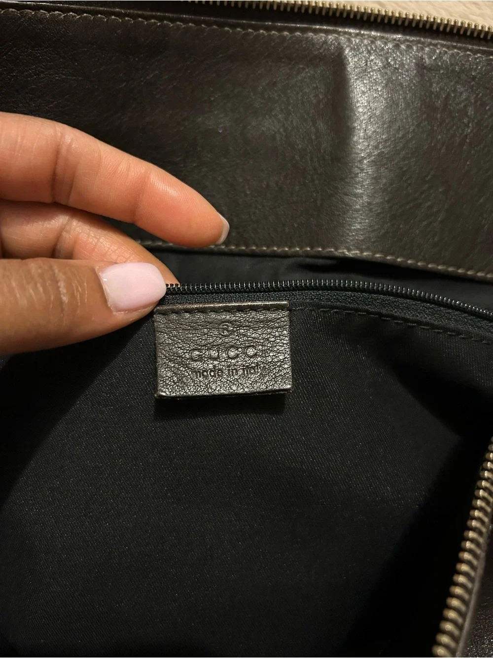 Gucci Abbey Dark Brown Leather Shoulder Bag - Picture 3 of 10
